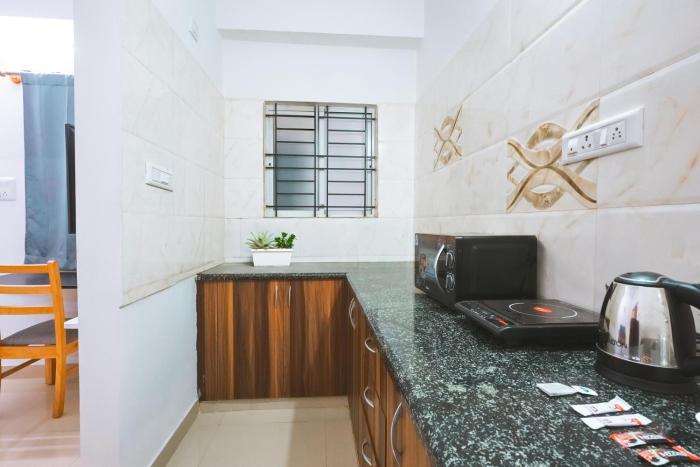 housr garrett hebbal near manyata tech park