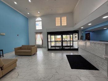 Hometown Place Olive Branch,11064 Business Center Dr,3 star
