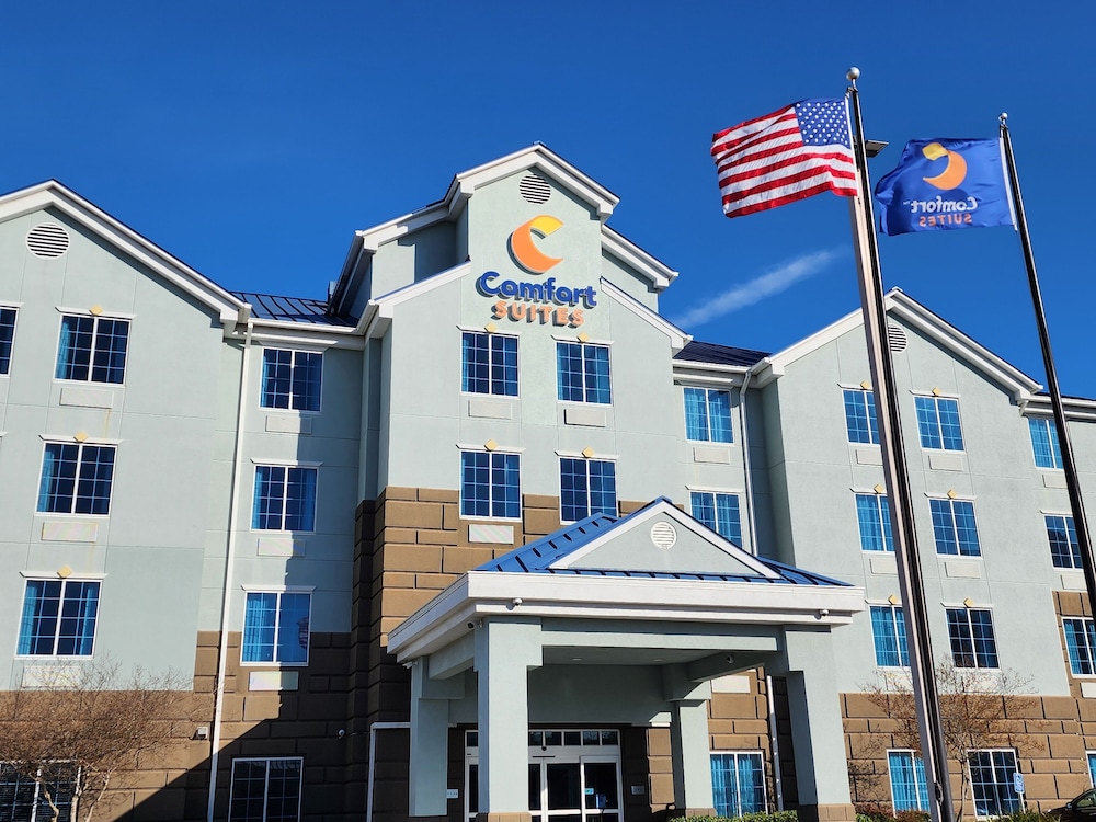 comfort suites new orleans east