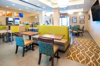 comfort suites new orleans east