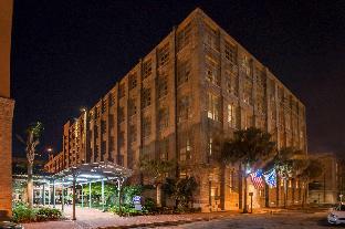 Hampton Inn & Suites New Orleans Convention Center,Orleans Parish>>New Orleans,4 star