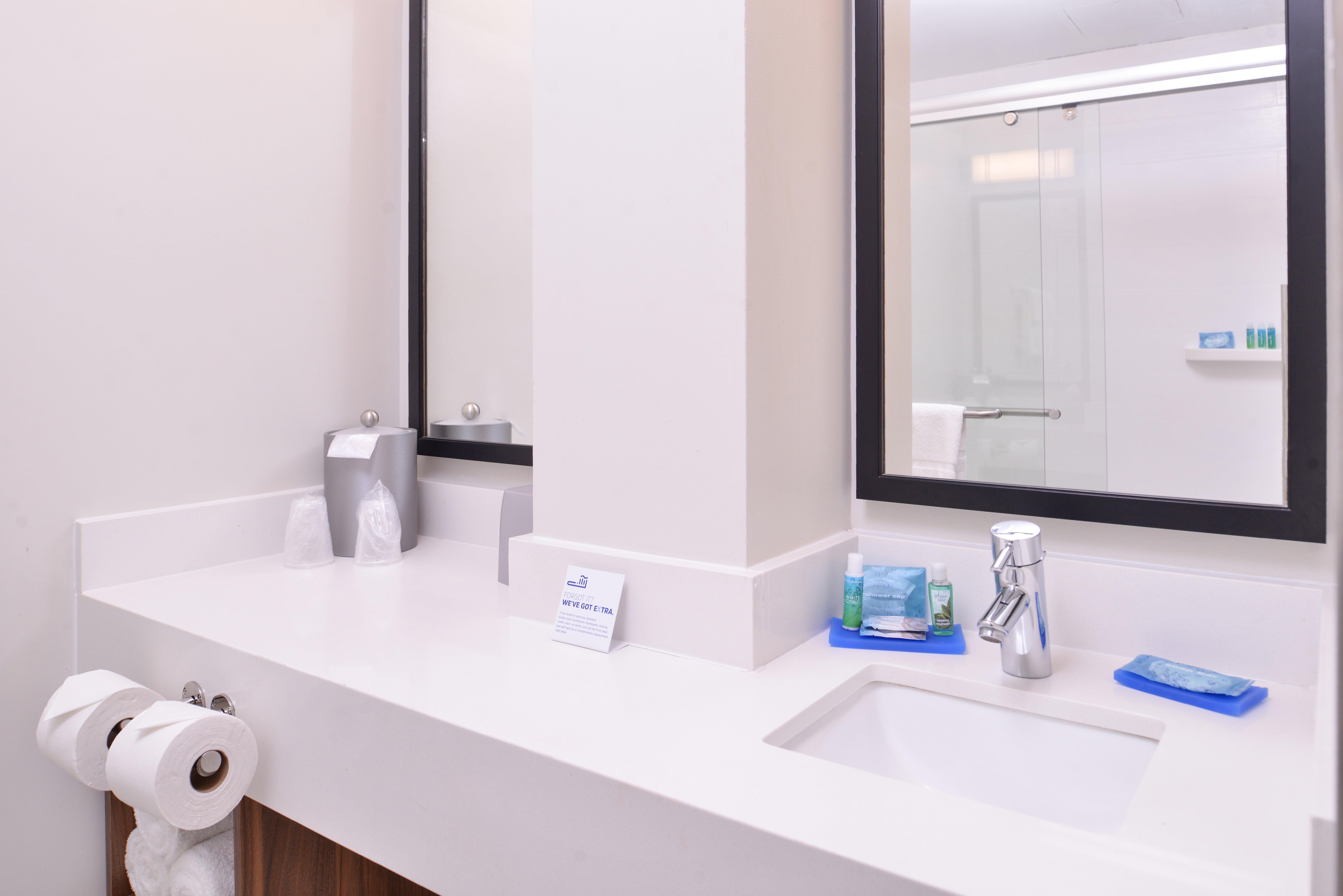 holiday inn express new orleans arts district by ihg