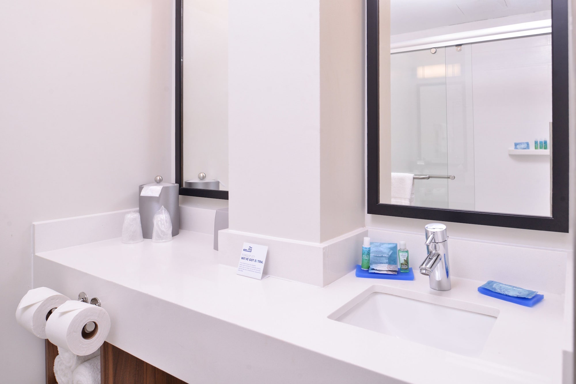 holiday inn express new orleans arts district by ihg