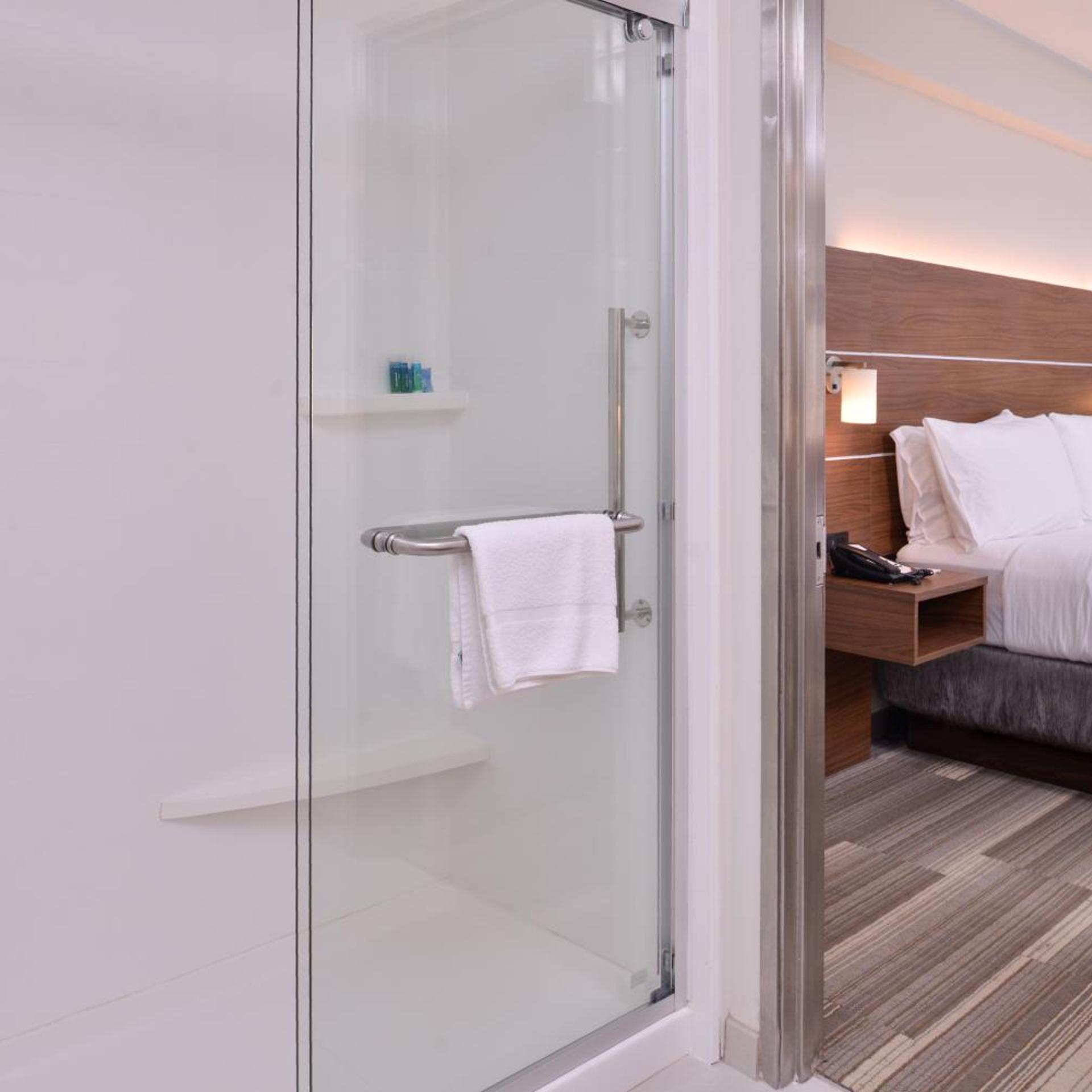 holiday inn express new orleans arts district by ihg