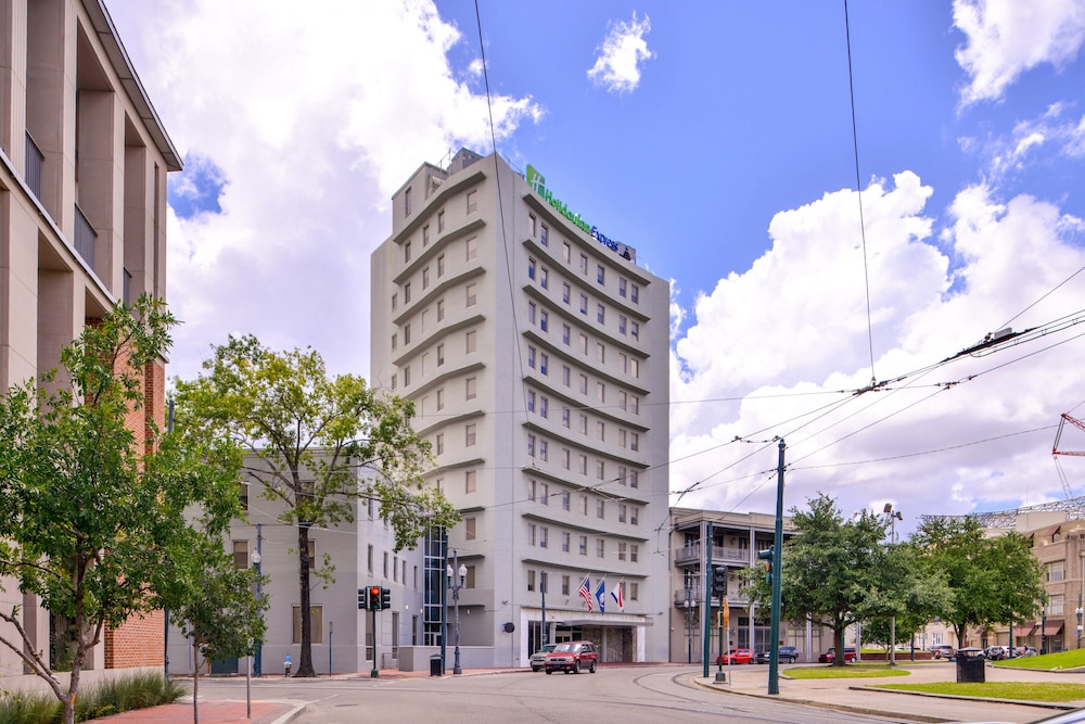 holiday inn express new orleans arts district by ihg