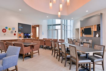 holiday inn express new orleans arts district by ihg