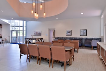 holiday inn express new orleans arts district by ihg