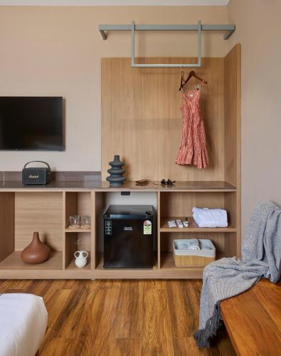 minimalist the varanasi edit