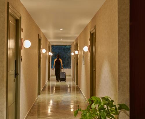 minimalist the varanasi edit