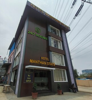 hotel manthan stays