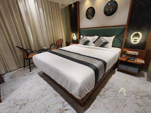 Hotel Manthan Stays,,2 star