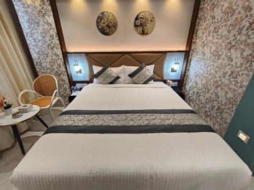 Hotel Manthan Stays,,2 star