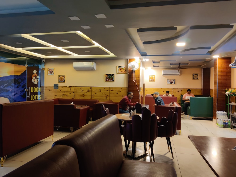 hotel doon lotus