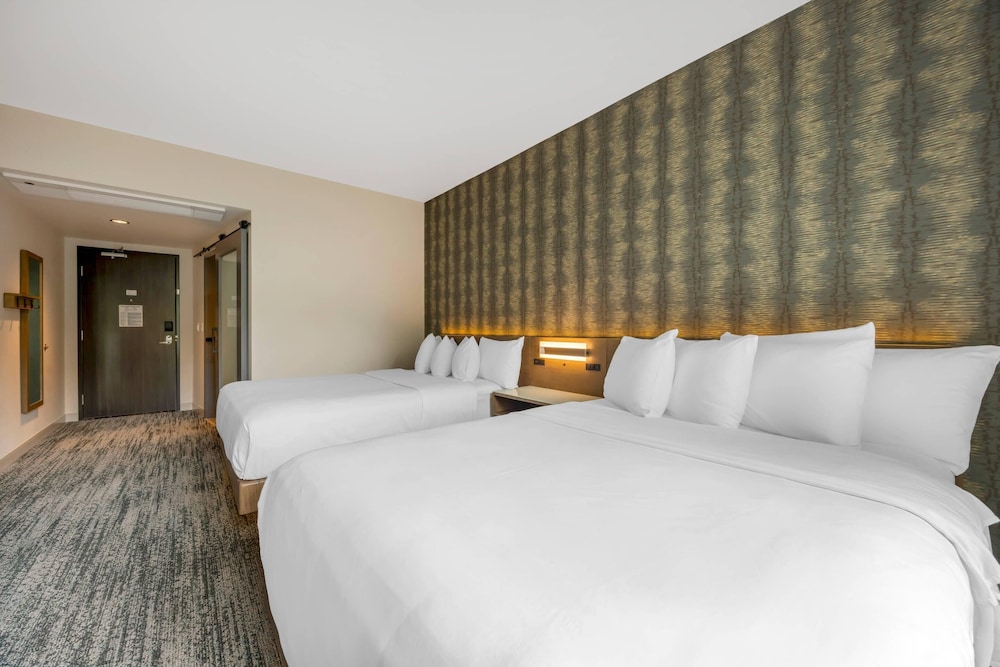 cambria hotel portland pearl district