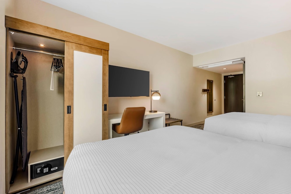 cambria hotel portland pearl district