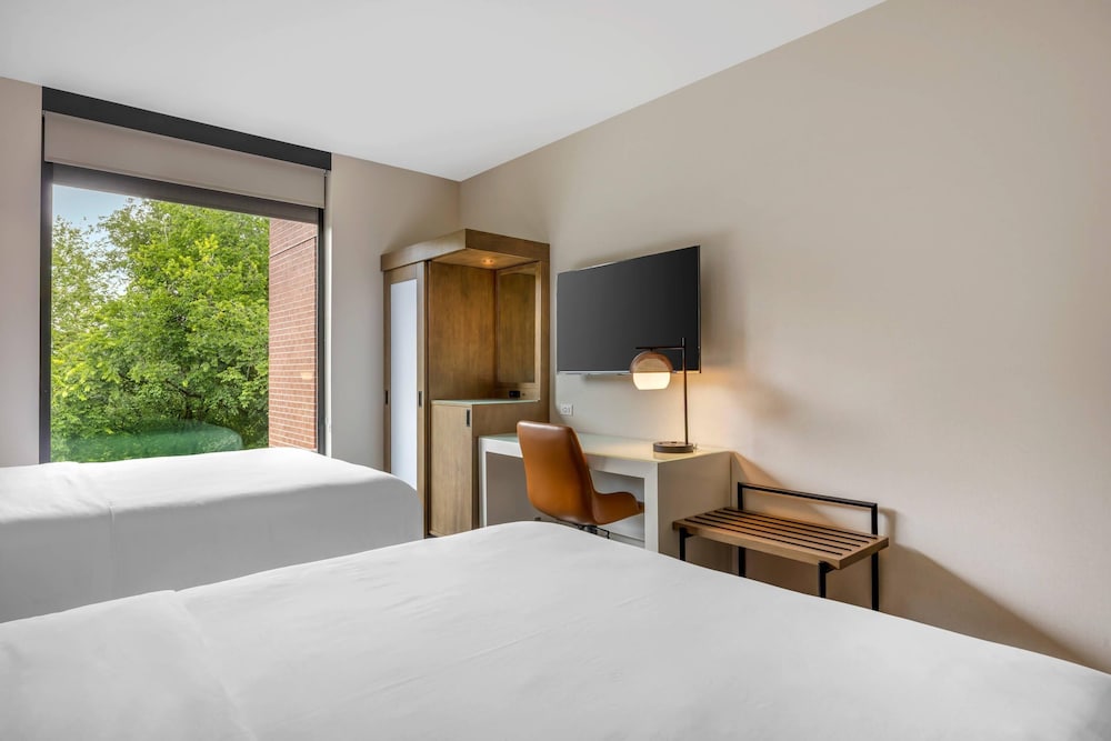 cambria hotel portland pearl district