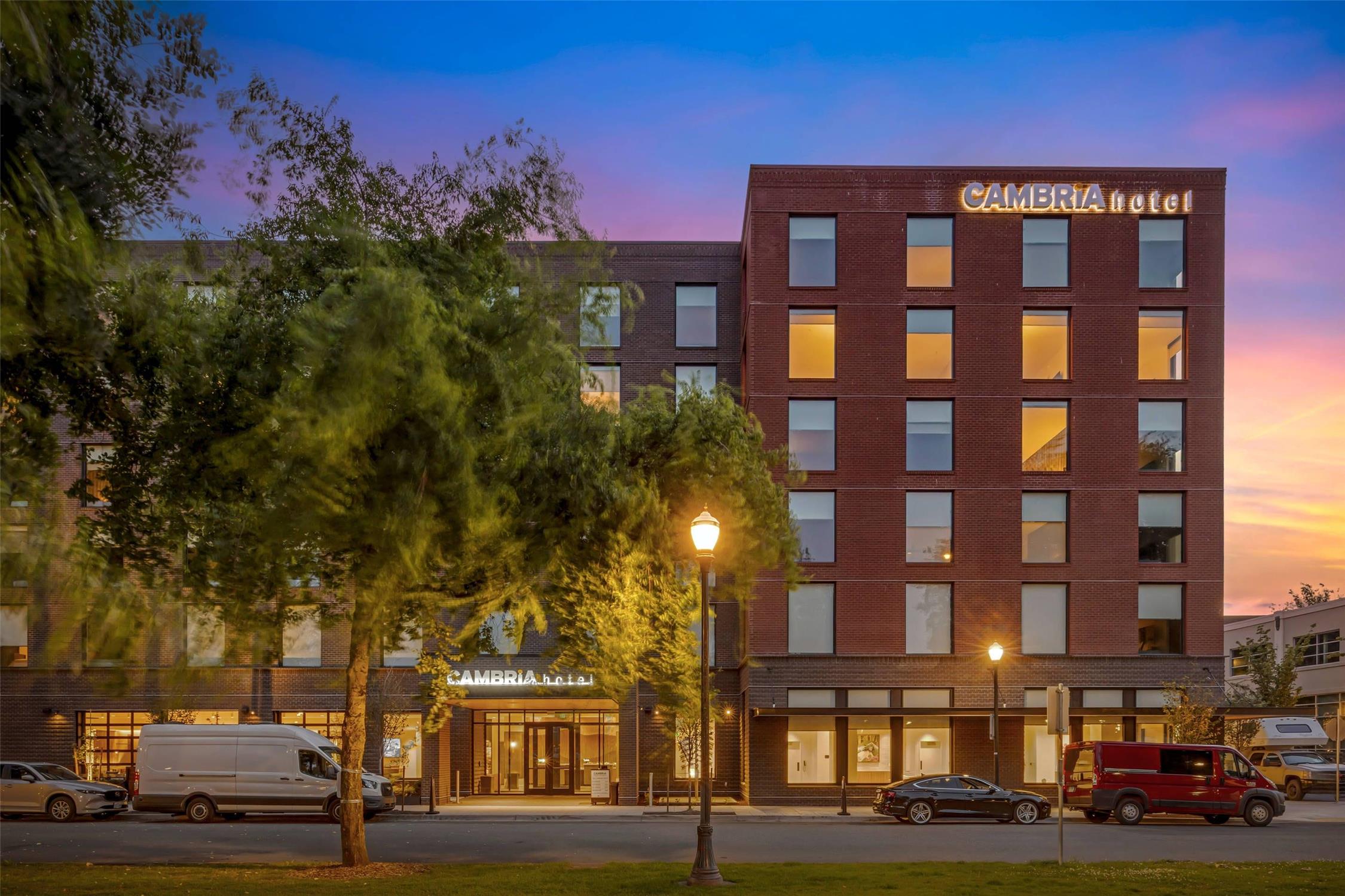 cambria hotel portland pearl district
