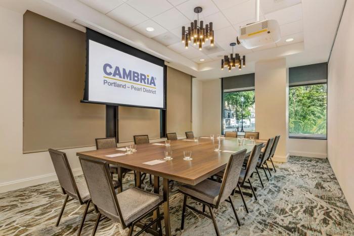 cambria hotel portland pearl district