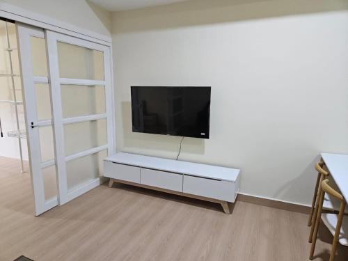 cempaka apartment by minsu