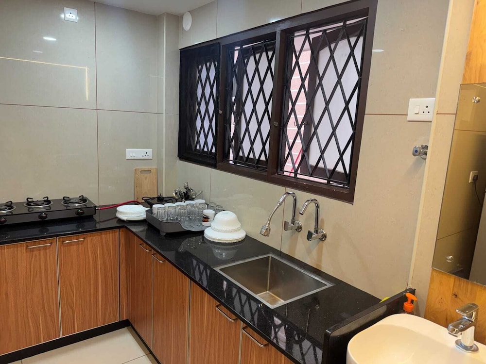 urban vibes service stay