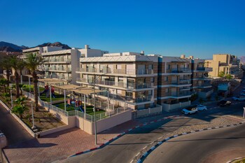 red canyon peaceful stay by sea n rent
