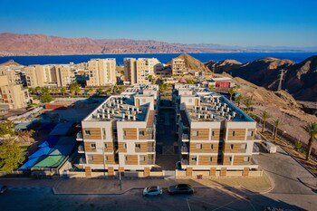 red canyon peaceful stay by sea n rent