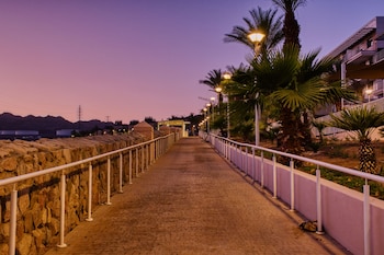 red canyon peaceful stay by sea n rent