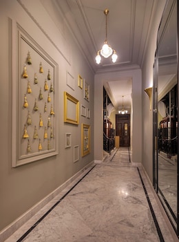 Boutique Residence Layal-Lemon Spaces,24 Adly Street, Downtown,4 star
