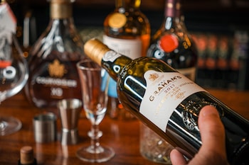 the coach and horses hotel