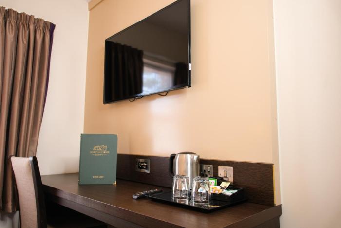 the coach and horses hotel