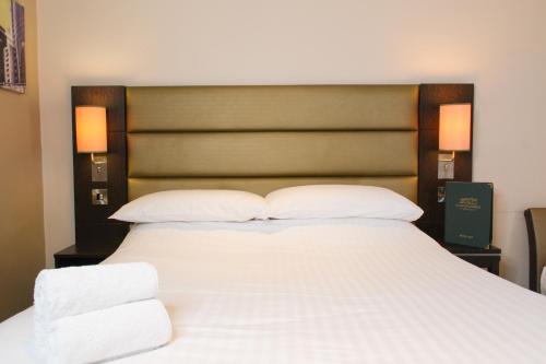 the coach and horses hotel