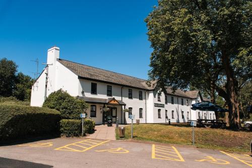 the coach and horses hotel