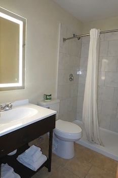 Hillside Inn & Suite,,3 star