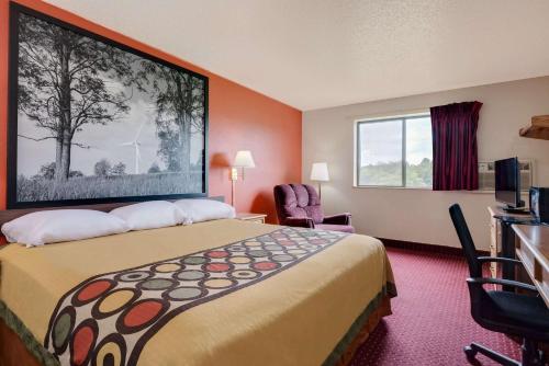 hillside inn and suite