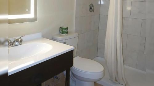 hillside inn and suite