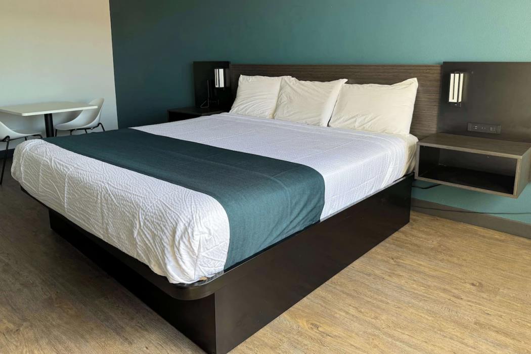 studio 6 suites gardena ca
