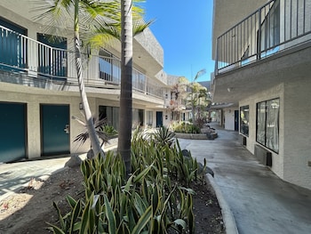 Studio 6 Suites Gardena, Ca,,2 star