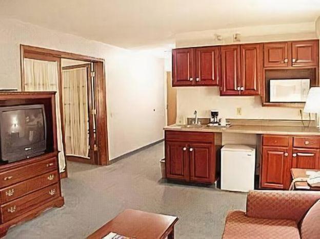 american heritage inn