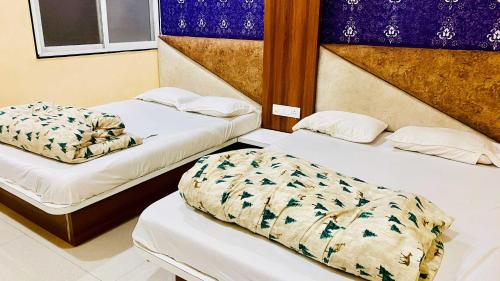 Hotel Tanish,,3 star