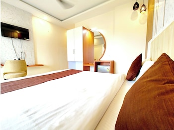 hotel shree gajanana puri