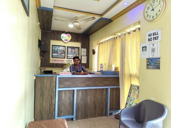 hotel gauri palace puri