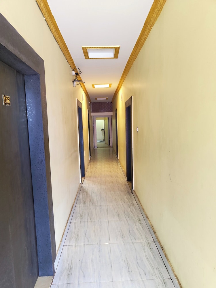 hotel gauri palace puri