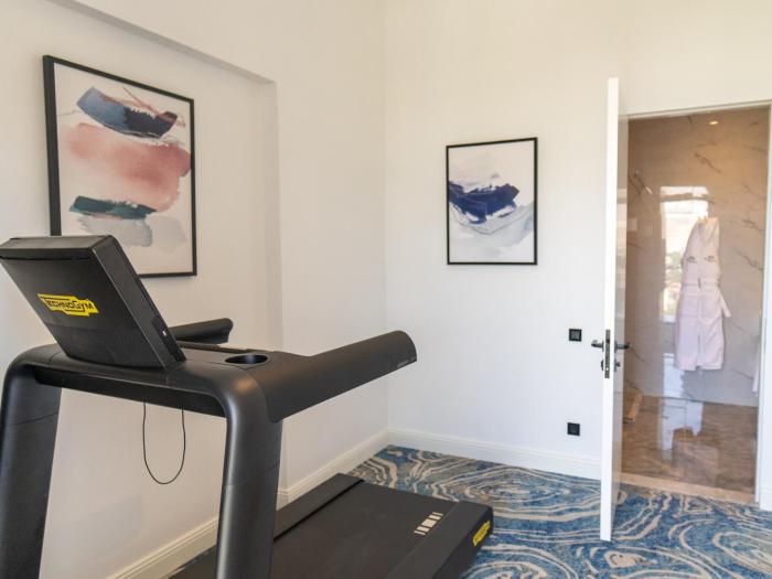 shirvan grand hotel shamakhi