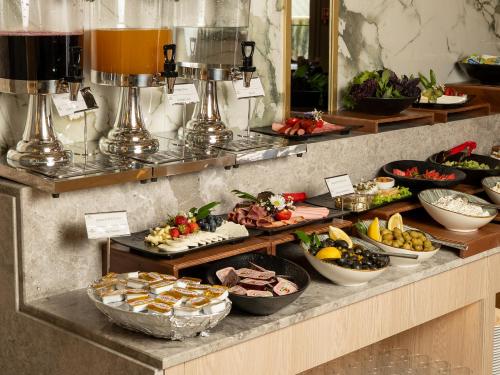 shirvan grand hotel shamakhi
