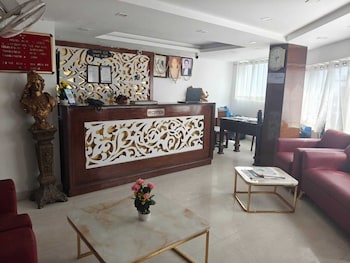 hotel roshie mall road mussoorie