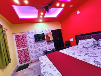 hotel near light house puri