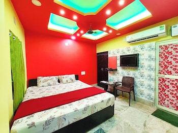 hotel near light house puri