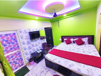 hotel near light house puri