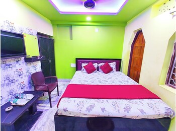 hotel near light house puri