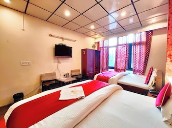 hotel deluxe ankur lake view nainital